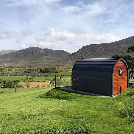Gorse Hill Glamping Hotel Newcastle  Bagian luar foto