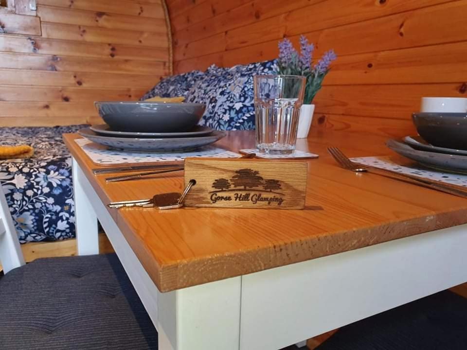 Gorse Hill Glamping Hotel Newcastle  Bagian luar foto