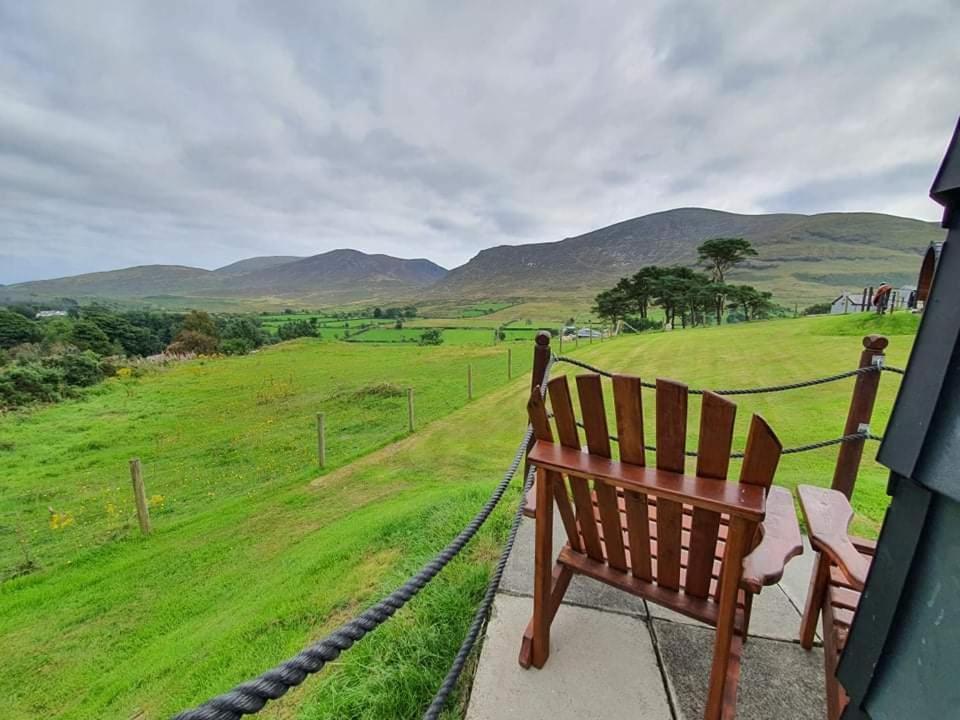 Gorse Hill Glamping Hotel Newcastle  Bagian luar foto
