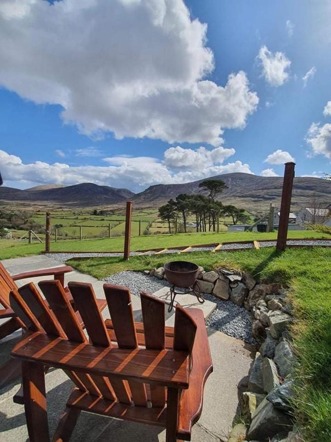 Gorse Hill Glamping Hotel Newcastle  Bagian luar foto