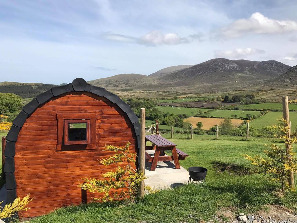 Gorse Hill Glamping Hotel Newcastle  Bagian luar foto