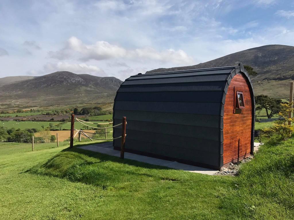 Gorse Hill Glamping Hotel Newcastle  Bagian luar foto