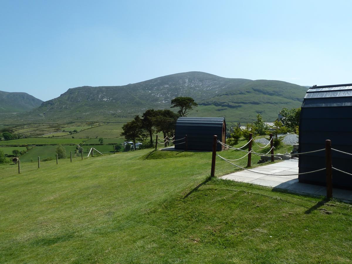 Gorse Hill Glamping Hotel Newcastle  Bagian luar foto